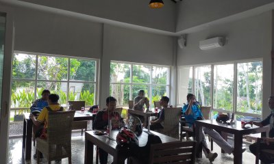 Pengunjung Galeri Foto Tamu Pengunjung Tamu yang datang di Dakon Resto Dakon Resto Banyuwangi