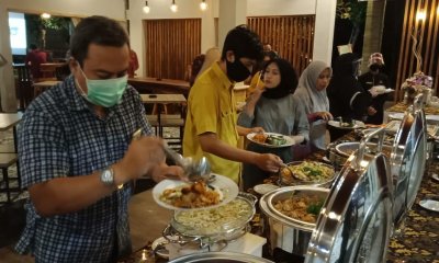 Pengunjung Galeri Foto Tamu Pengunjung Tamu yang datang di Dakon Resto Dakon Resto Banyuwangi