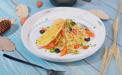 Menu Bervariasi Dakon Resto Banyuwangi menyediakan menu makanan dan minuman yang bervariasi Menu Bervariasi
Di Dakon Resto Banyuwangi banyak pilihan menu ada Menu Tradisional daerah, Western, dan Chinese. Disini ada juga paket menu seperti Paket Dakon Resto Banyuwangi Restoran Banyuwangi 2020 yang mengusung tema modern kekinian menyediakan masakan khas tradisional nusantara, chinese, dan western Traditional Food, Makanan Tradisional Banyuwangi, Majestic Banyuwangi, Dakon Resto Banyuwangi, Restoran Banyuwangi, Banyuwangi Resto, Rumah Makan di Banyuwangi, Cafe di Banyuwangi, Restoran Terbaik Banyuwangi, Restoran Terbaru Banyuwangi, Restoran di banyuwangi